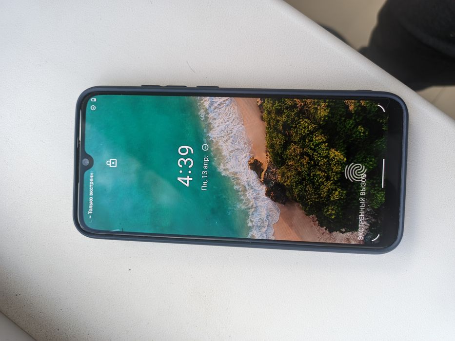 Xiaomi mi a3 4/64gb торга нет