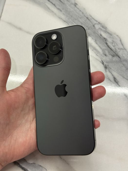 Продаю Iphone 16 PRO (256 gb)