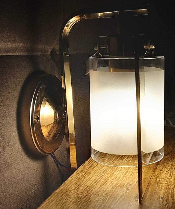 Продам Настенный Светильник (Бра)