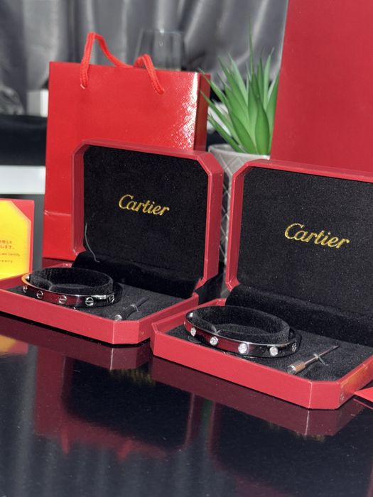Сребърни Гривни Cartier