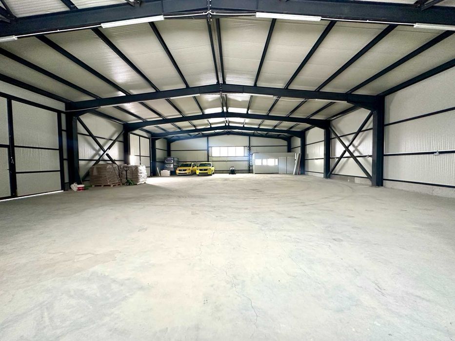 Дава се под наем Склад в Велико Търново, Промишлена зона - Юг - 415 кв.м за 1020 € - Снимка #2