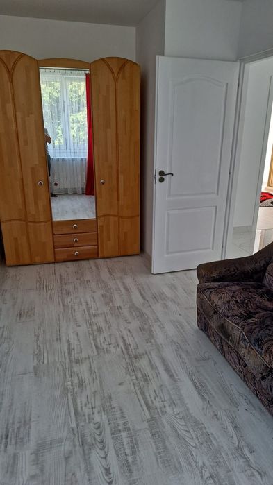 Apartament de închiriat