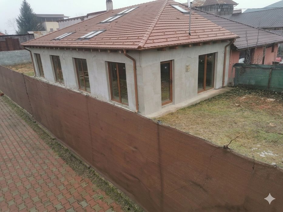 Casa noua in Onesti. Eleganta, diferita, personalizabila, cu potential