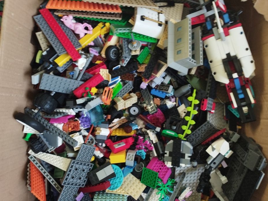 Коробка остаток  Лего