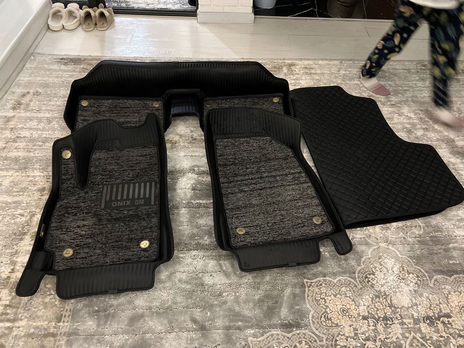 Полики на Оникс, С багажным поликом