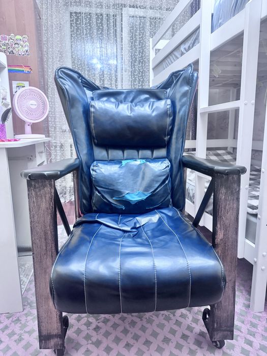 Продам стул компьютерный