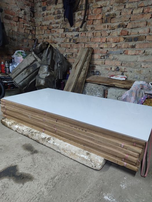 Продам новый керамогранит 10,8 м²