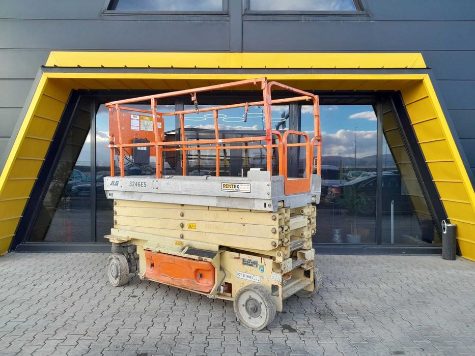 Автовишка JLG 3246ES