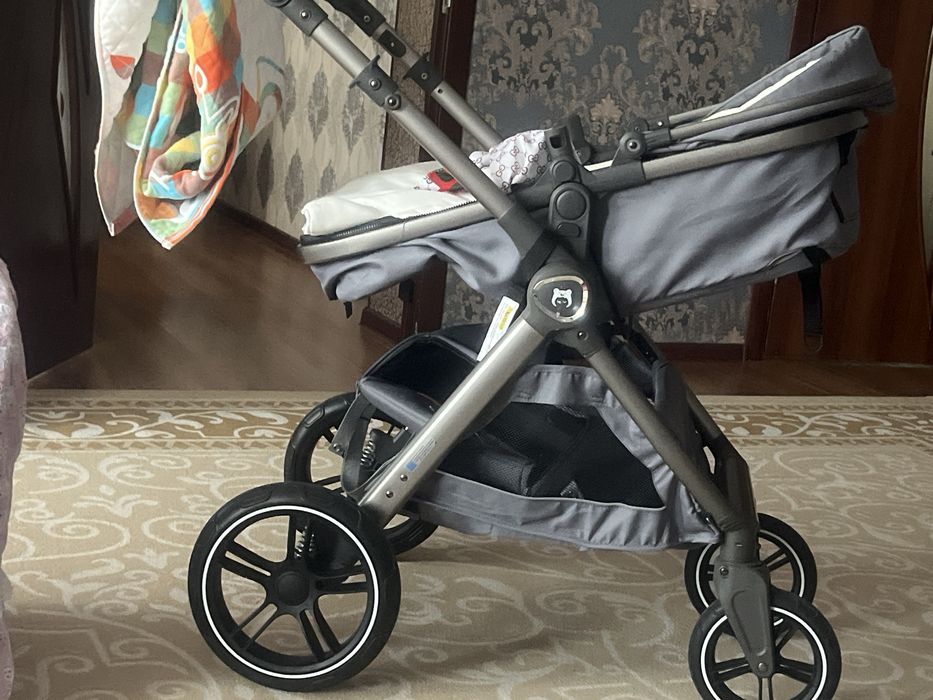 Коляска детская .