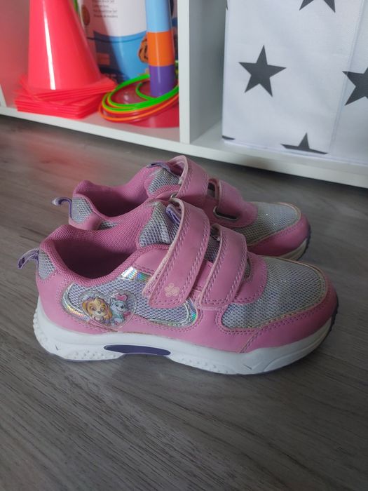 Adidași fete marimea 30