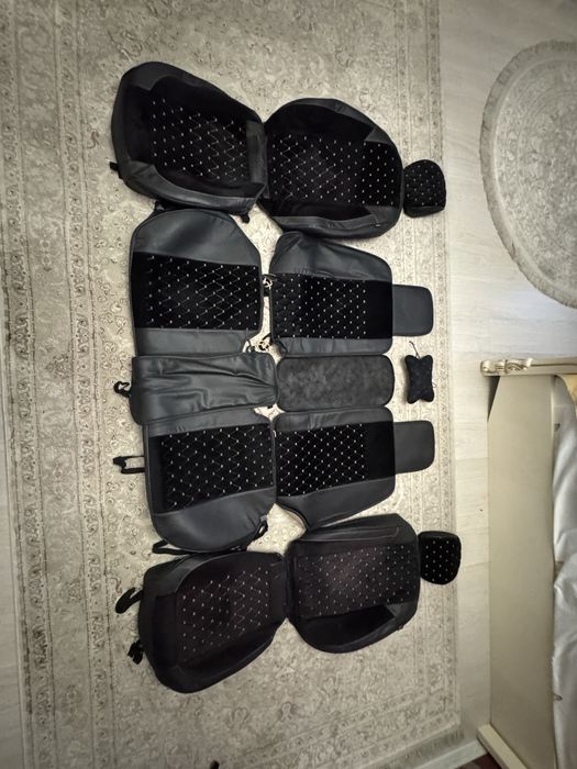 Продам универсальный чехол для сиденья автомобиля