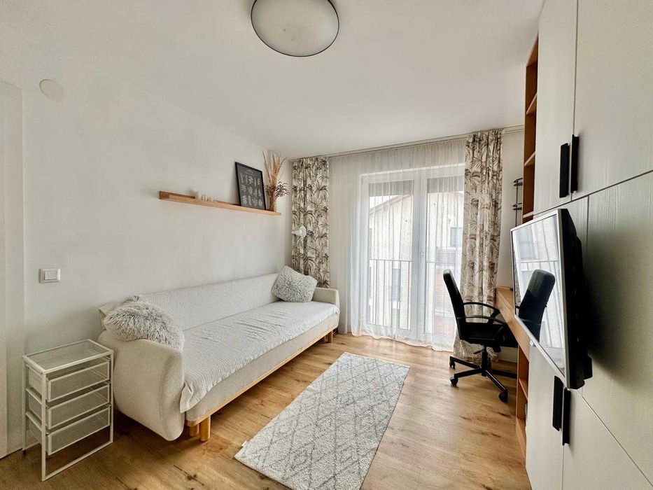 Penthouse – 3 camere, 76 mp + terasă 48 mp + pod, direct proprietar