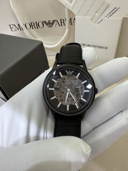 Часы Emporio Armani