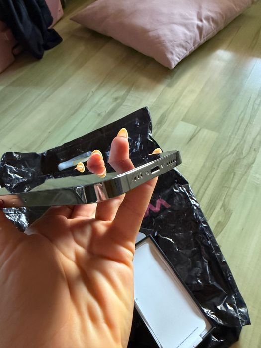 Телефон iphone13 pro