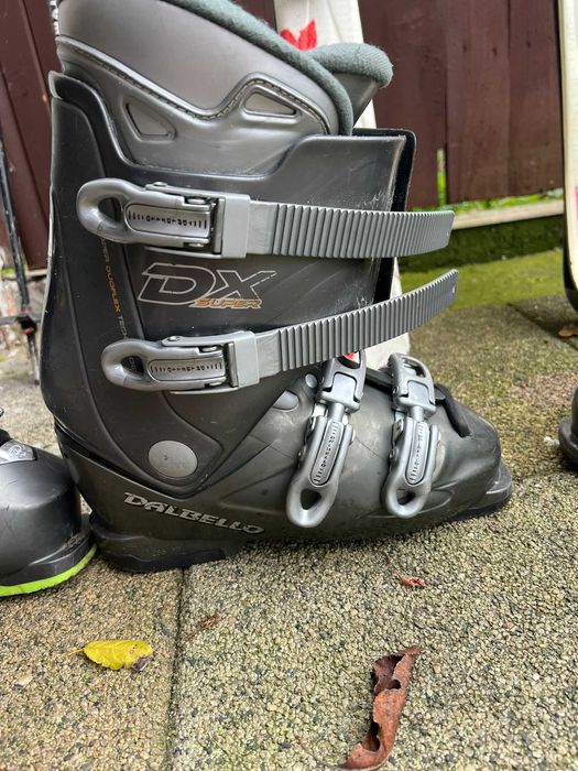 Echpament ski clapari+schiuri