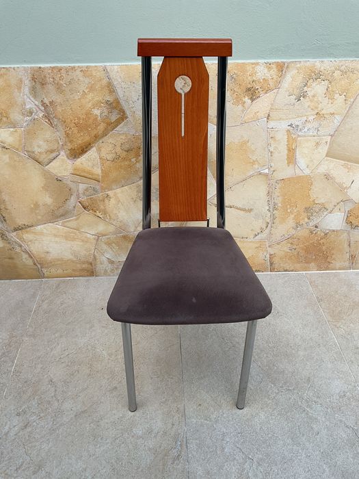 Vand 6 scaune de bucatarie