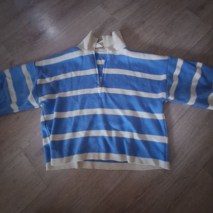 Б/у Отдаю одежду даром