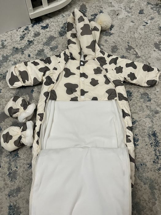 Продается осенний весенний комбинезон