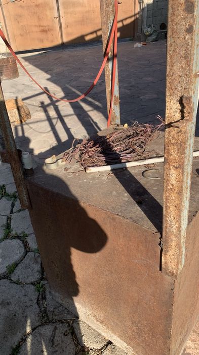 Продам емкость 200 литров