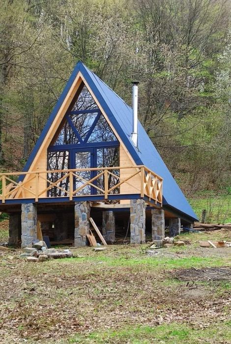 Construim cabane moderne din lemn