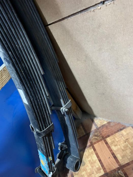 Тойота Коастер Хайс Хайлюкс рессор Монтеро Спорт Л200