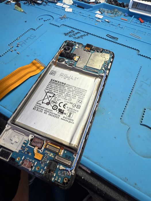 Display, mufă incarcare Samsung, iPhone