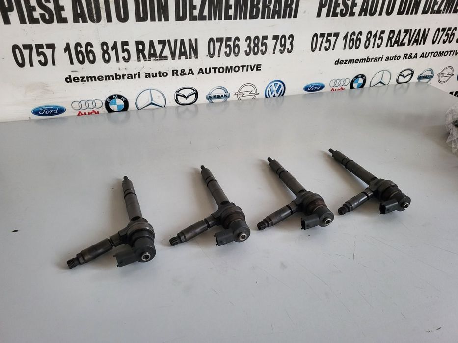 Injectoare Injector Opel Astra H Zafira B Combo 1.7 Cdti Z17DTH Cod