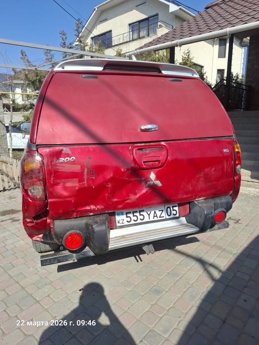 Mitsubishi L200 2.5 автомат