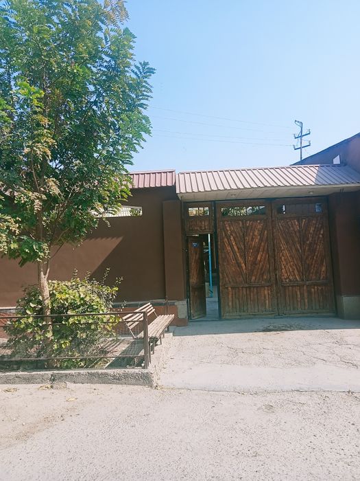 Эски шаҳарда ҳовли сотилади