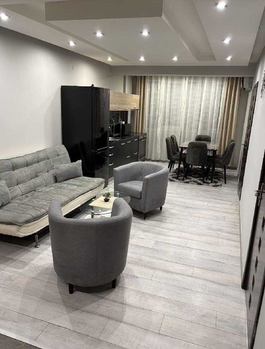 Дава се под наем Тристаен апартамент в София, Зона Б-18 - 75 кв.м за 560 € - Снимка #10