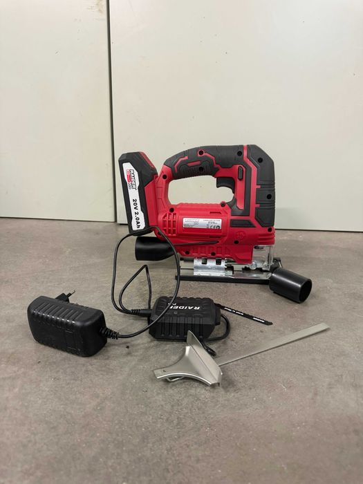 R20 Прободен трион акум. Li-ion 80mm 1x2Ah /Прободен трион 12V 1.5Ah