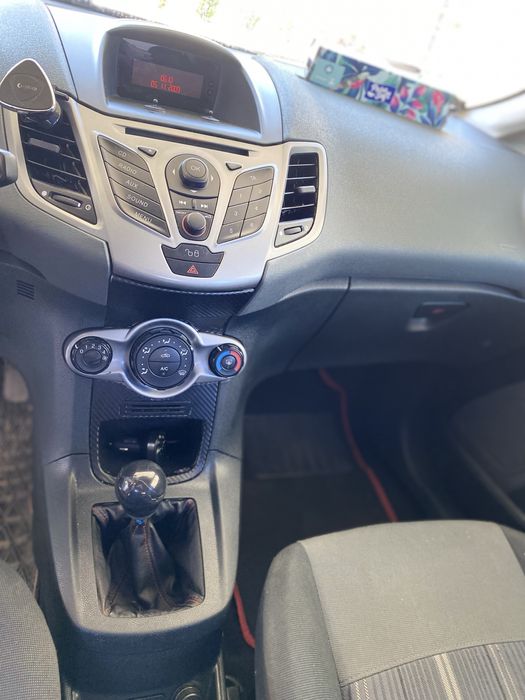 FORD Fiesta 2010 — imagine 5