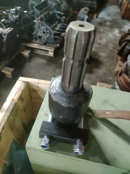 Переходник - адаптер Вом К700 на вал МТЗ