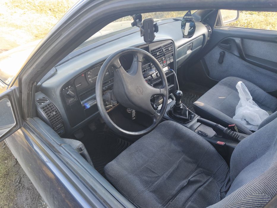 Продам Opel omega A