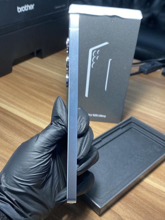 Samsung Galaxy S25 Ultra • 256 GB • Titanium Silver/ Cod Produs: 7861