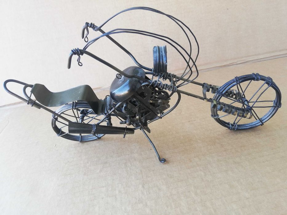 Mотор , Много красив- ръчна изработка , ИЗЦЯЛО МЕТАЛЕН