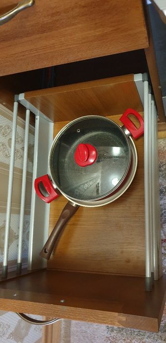 Отдава се студио под наем