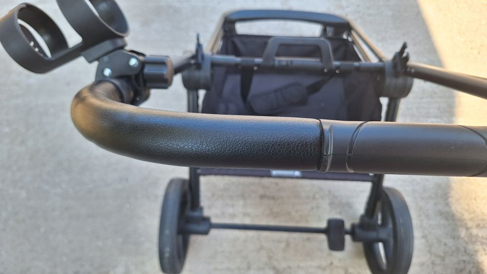 Vand carucior 3 in 1 Lionelo Mica