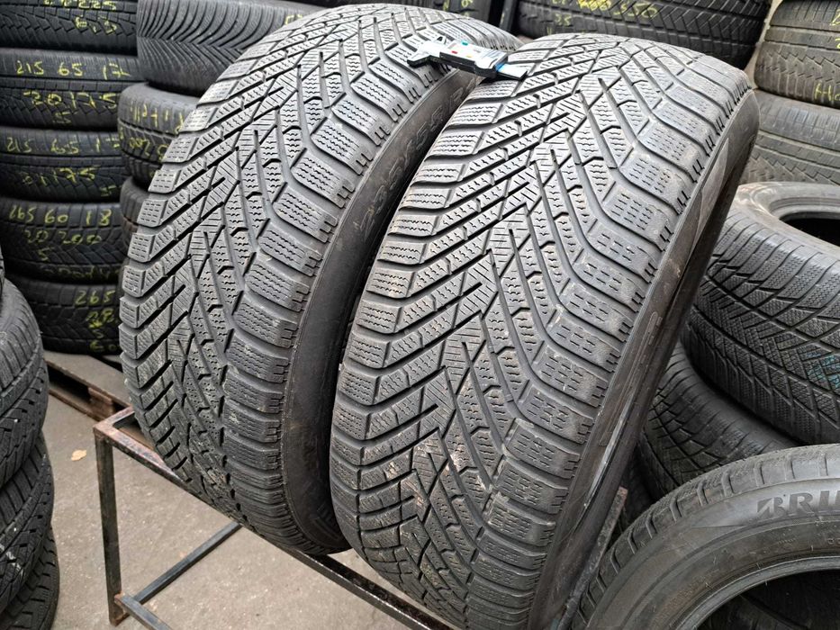 2 anvelope 235/55 R19 Pirelli