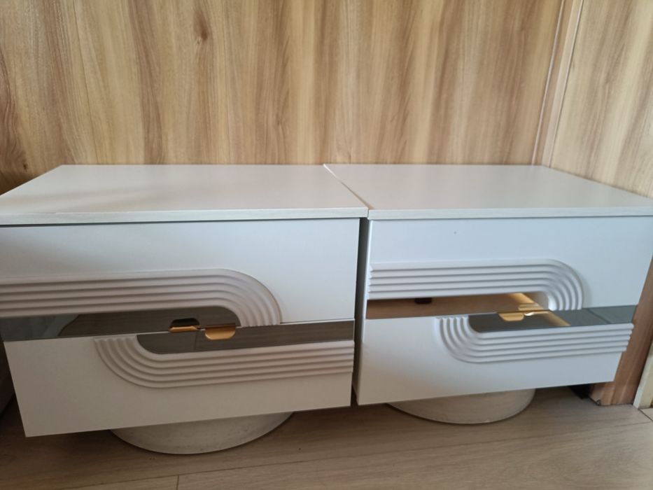 Продам спальный гарнитур. Полный комплект