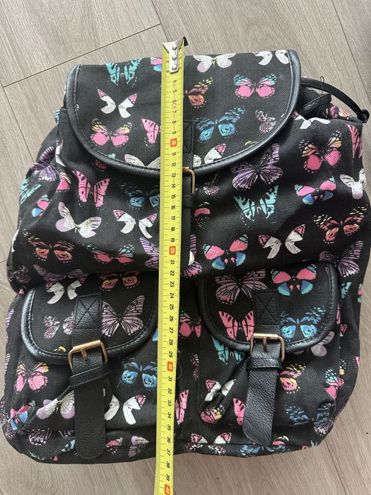 Vand geanta de umar colorata