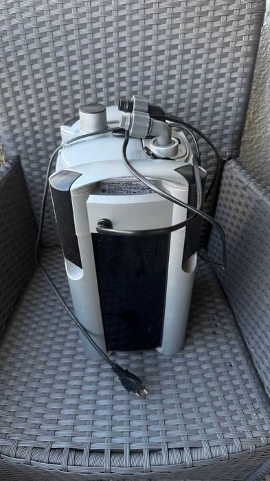 аквариум 200 литра и външен филтър JBL CristalProfi Greenline