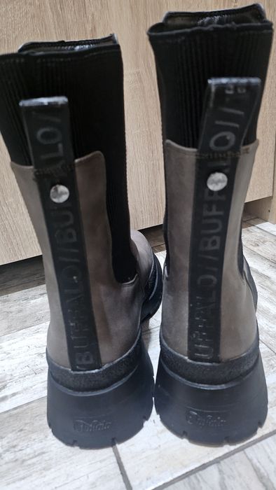 Дамски   боти 40номер