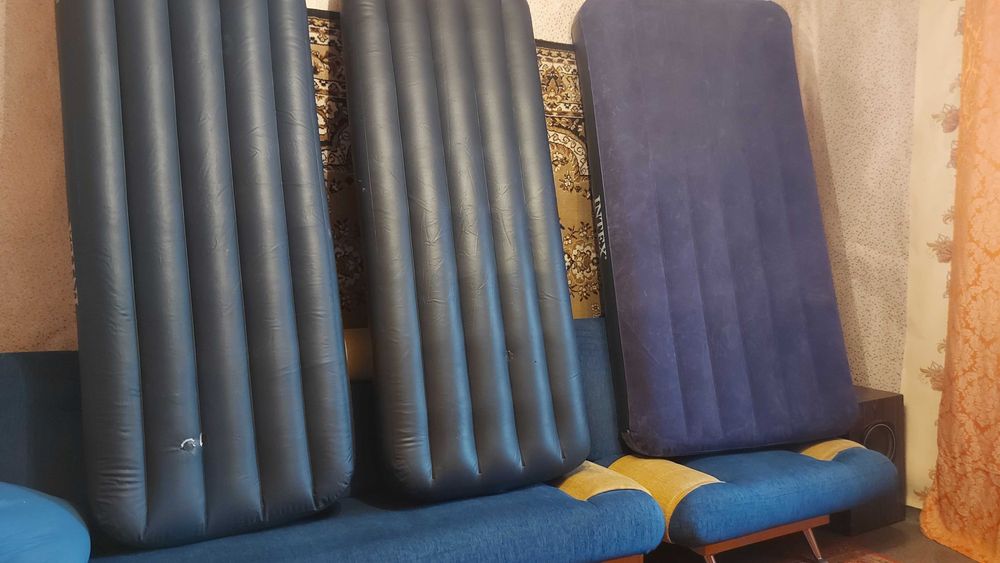 Надувной матрас находится в Сортировки