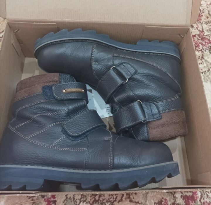 Ботинки зимние р.39