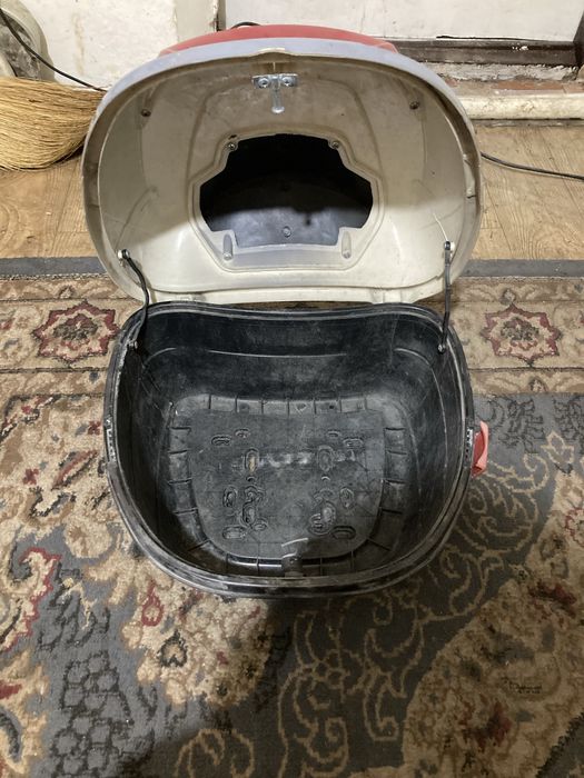 Продам б/у багажник для мопеда