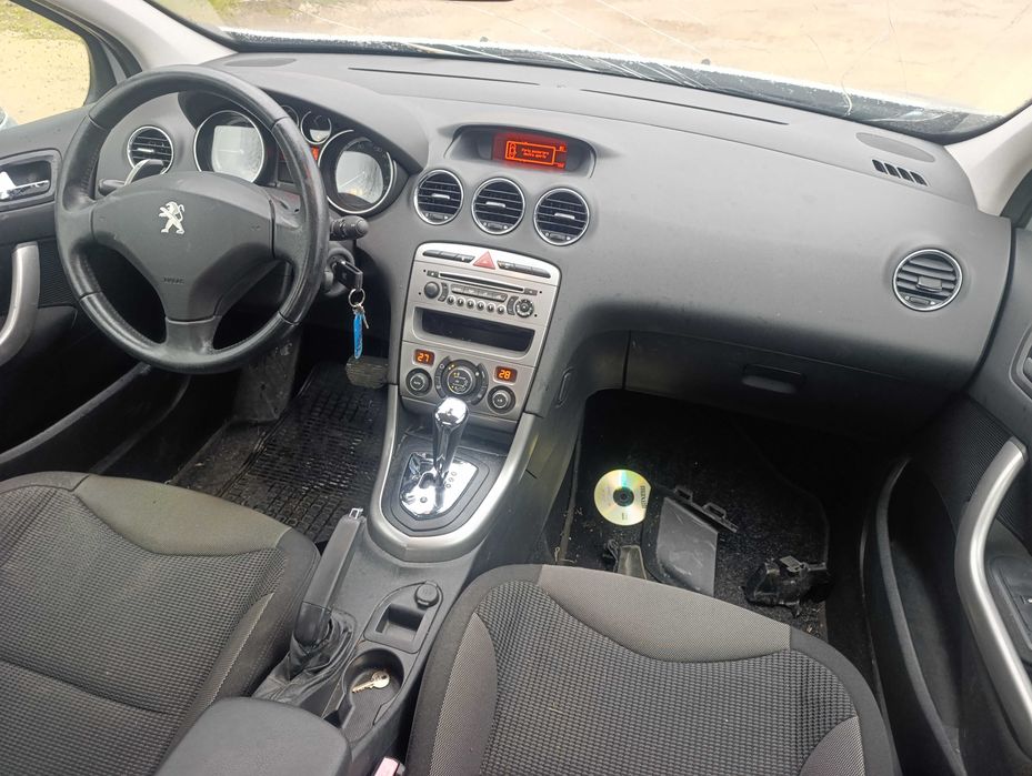 Пежо 308 / Peugeot 308 - на части