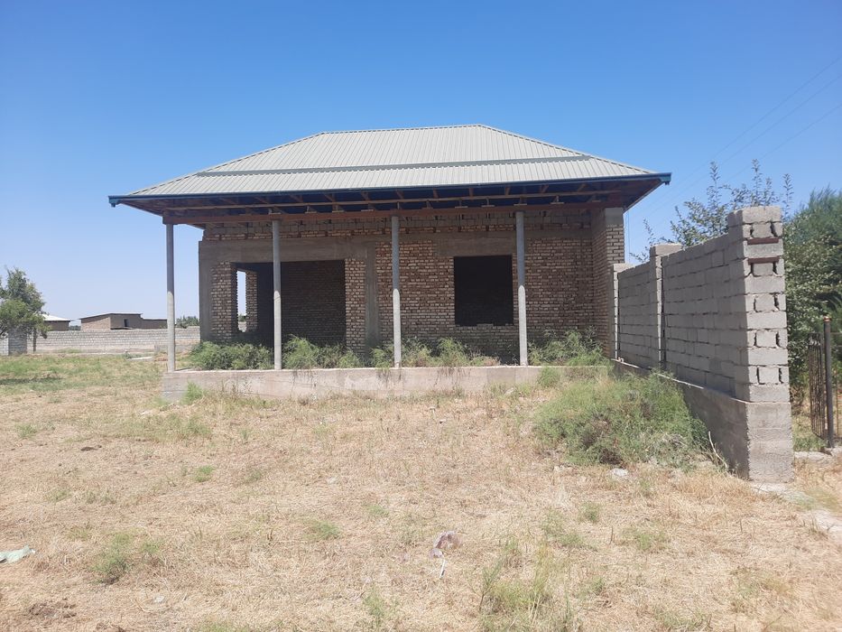 Uchastka sotiladi 15sotix