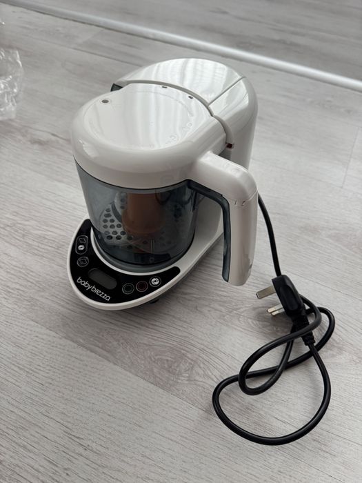Baby Brezza one step deluxe