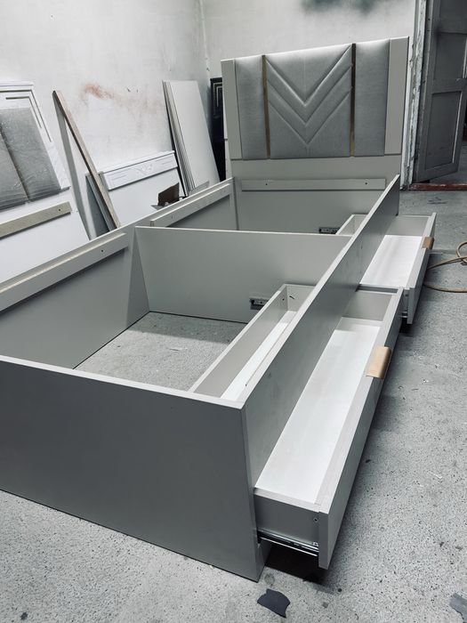 Кроват односпальная